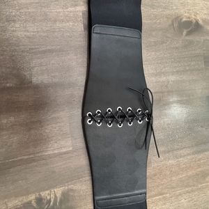 Black corset belt